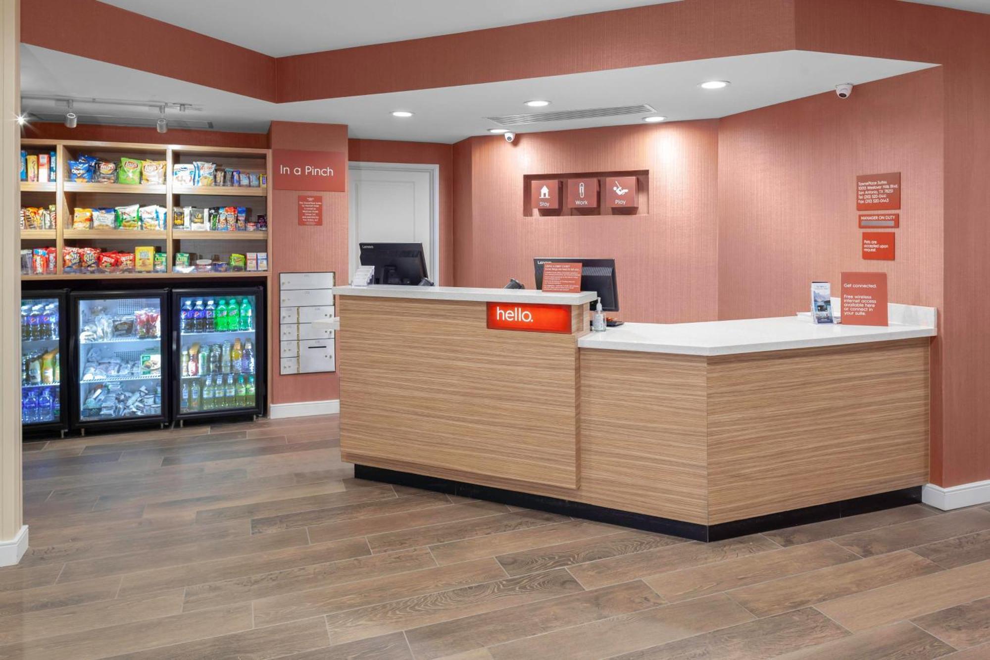Towneplace Suites By Marriott San Antonio Westover Hills Exterior foto